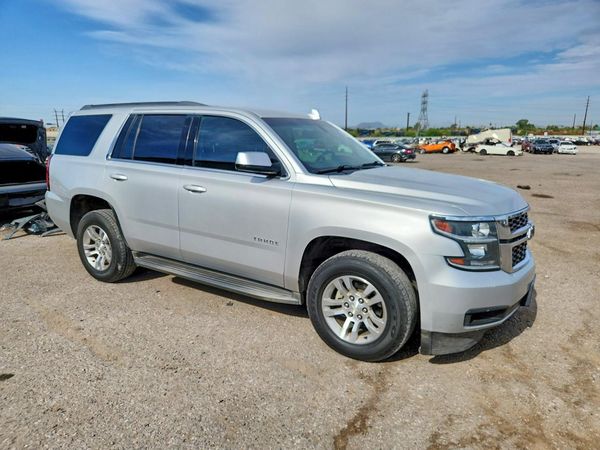 2017 CHEVROLET TAHOE LS — Passenger 3/4