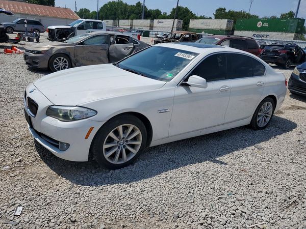 2013 BMW 528