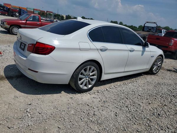 2013 BMW 528