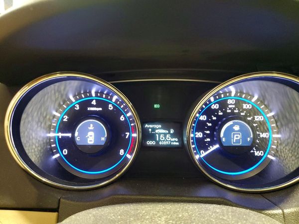 2012 HYUNDAI SONATA Middle level