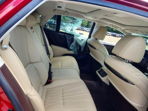 2018 LEXUS LS