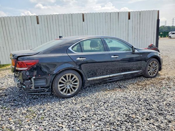 2017 LEXUS LS 460