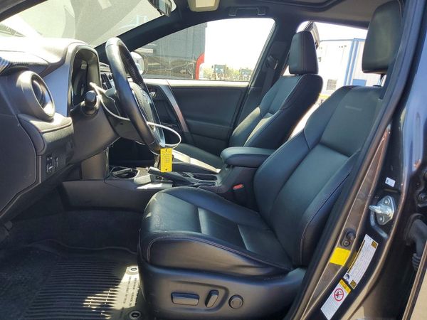 2016 TOYOTA RAV4 SE (S Grade)