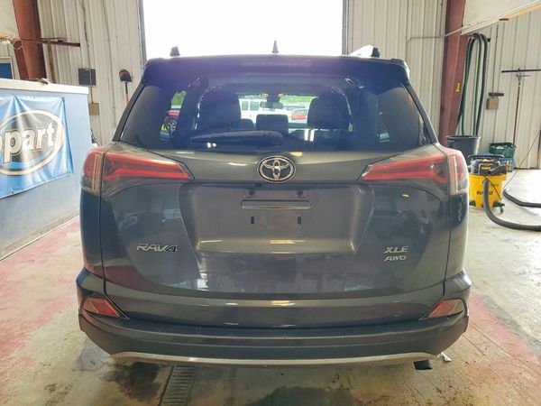 2017 TOYOTA RAV4 XLE