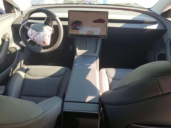 2026 TESLA MODEL 3