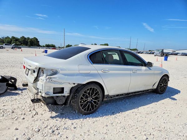 2018 BMW 530 xDrive