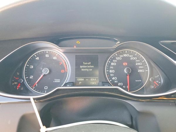 2015 AUDI A4
