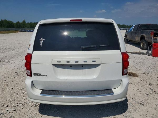 2018 DODGE GRAND CARAVAN SE