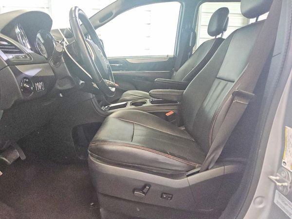 2016 DODGE GRAND CARAVAN R/T