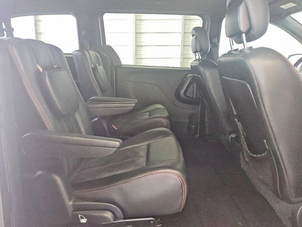 2016 DODGE GRAND CARAVAN R/T