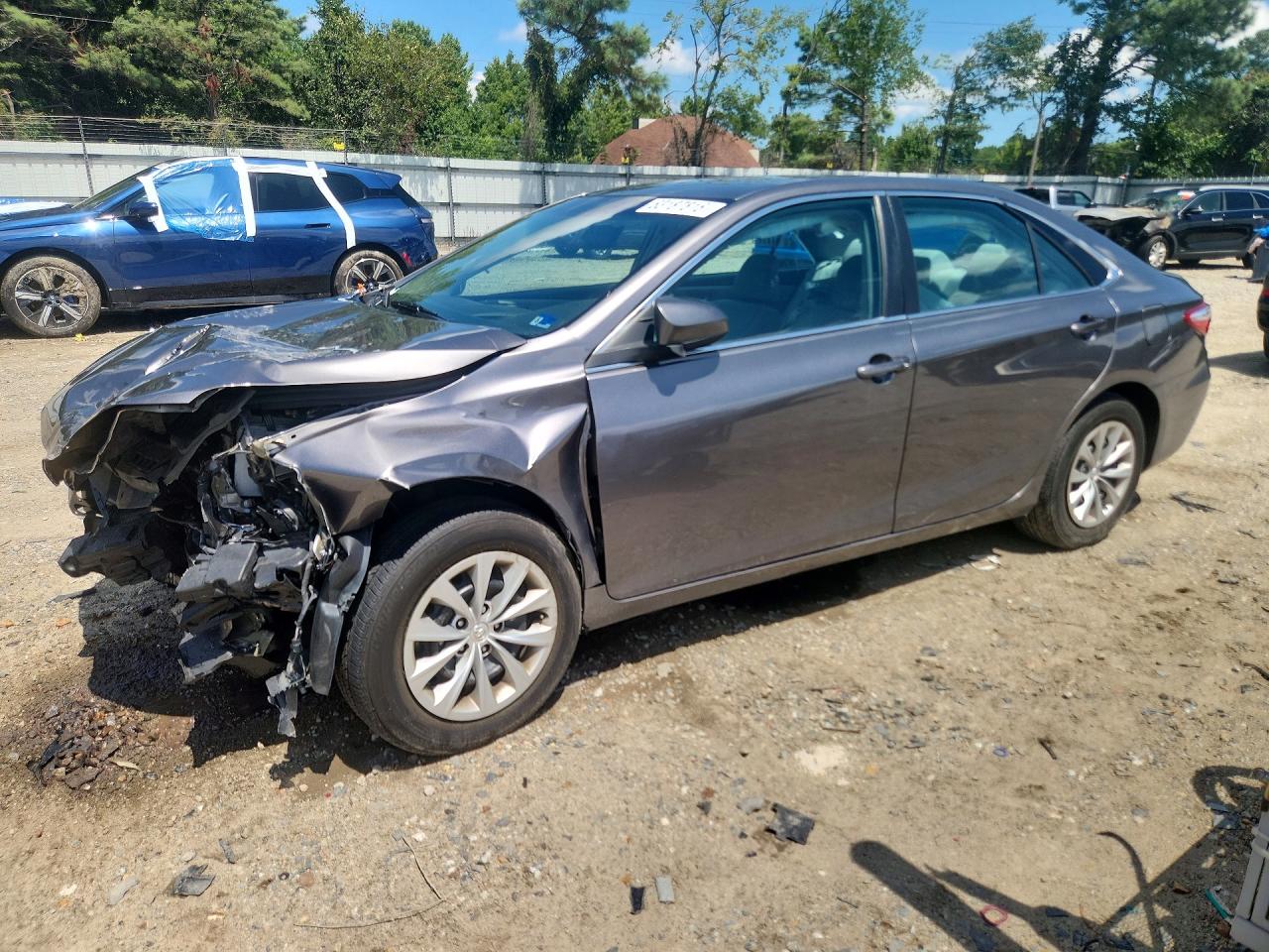 2016 TOYOTA CAMRY