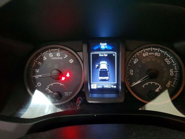 2016 TOYOTA TACOMA