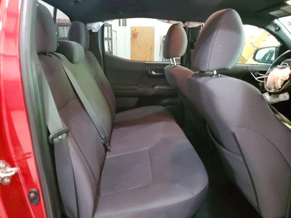 2016 TOYOTA TACOMA