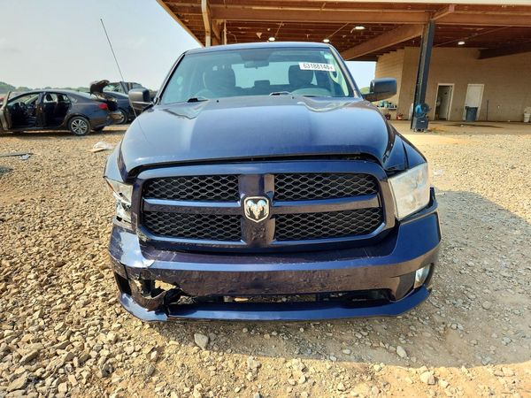 2017 RAM 1500 ST