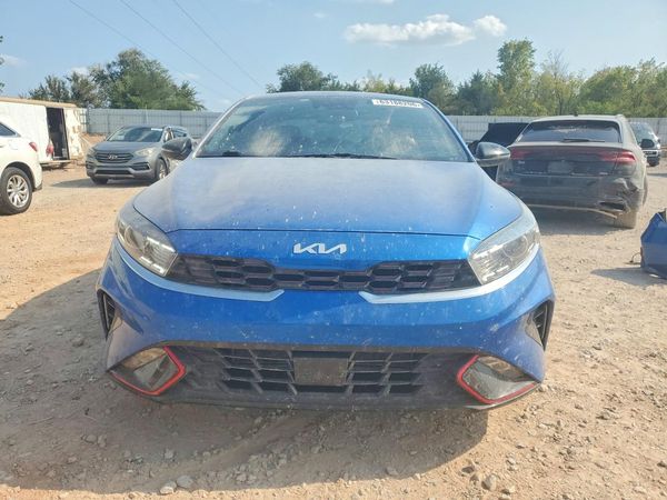 2022 KIA FORTE GT Line