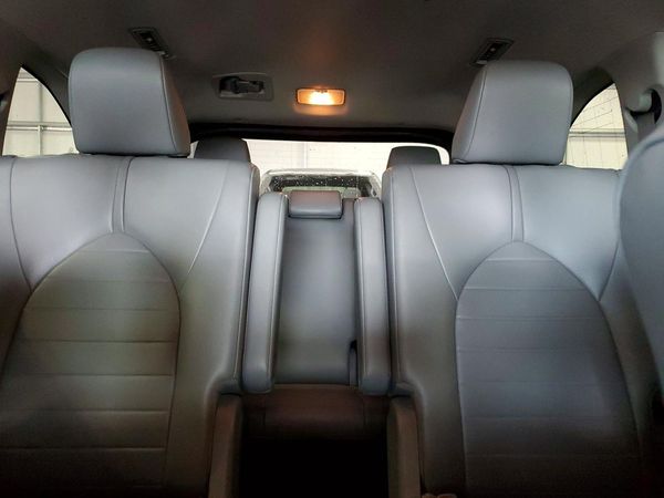 2020 TOYOTA HIGHLANDER XLE Nav