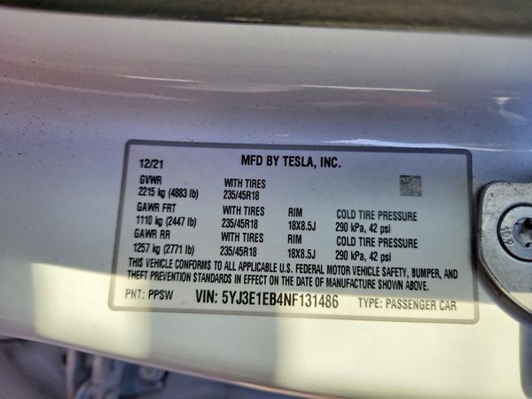 2022 TESLA MODEL 3