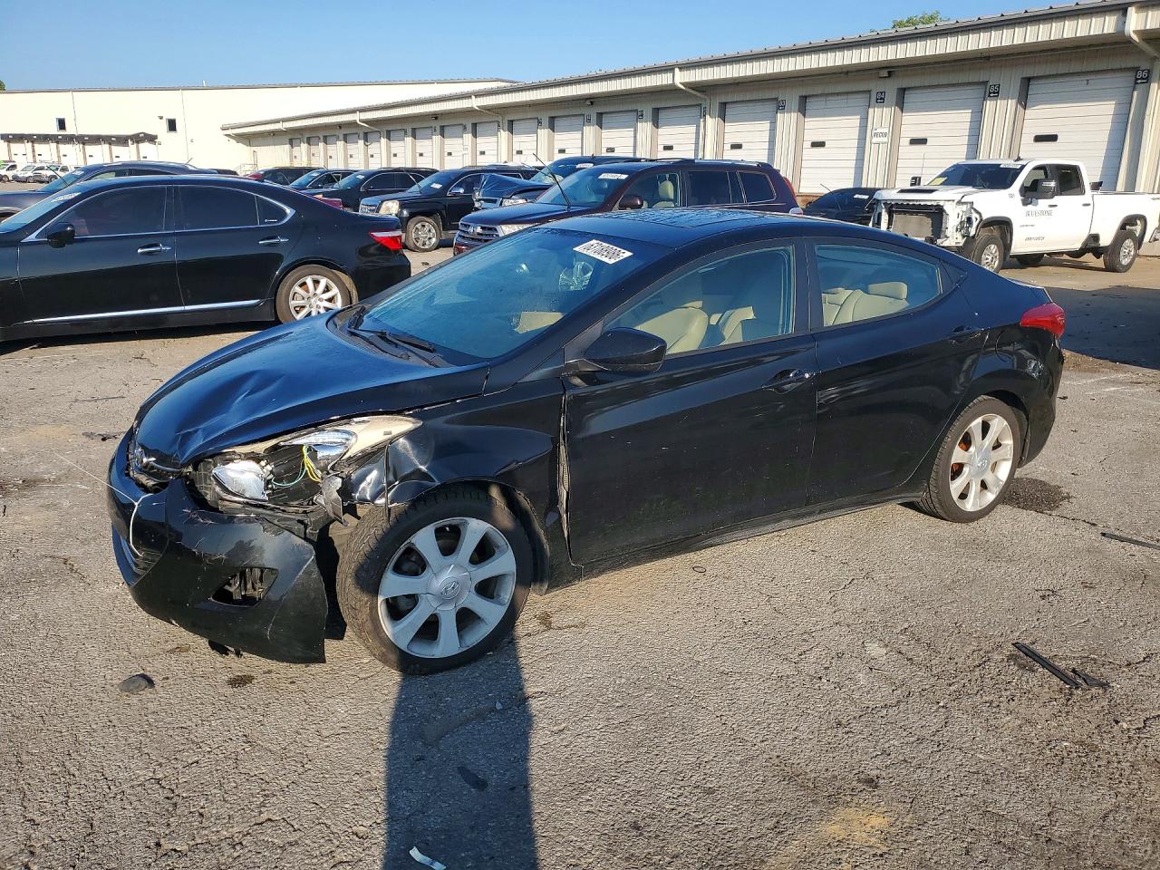 2013 HYUNDAI ELANTRA
