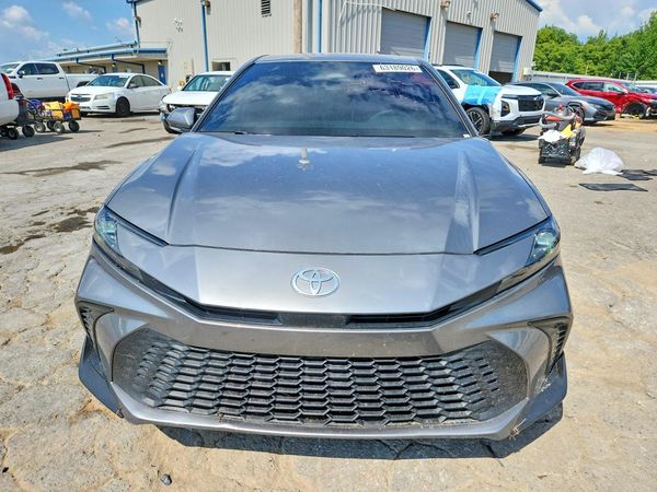 2026 TOYOTA CAMRY