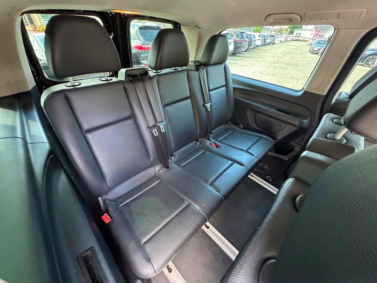 2019 MERCEDES-BENZ METRIS