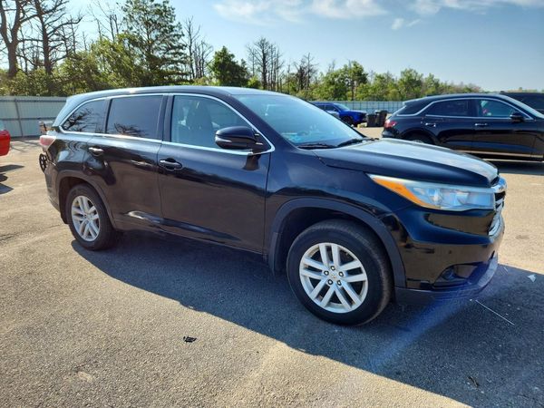 2015 TOYOTA HIGHLANDER