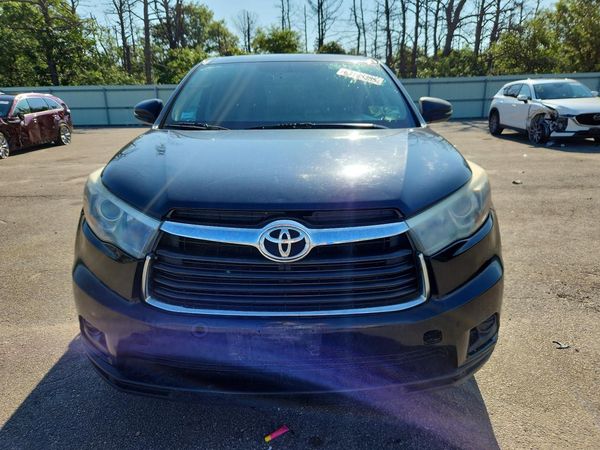 2015 TOYOTA HIGHLANDER