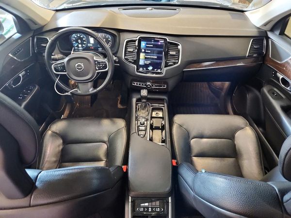 2016 VOLVO XC90 SV42 Momentum
