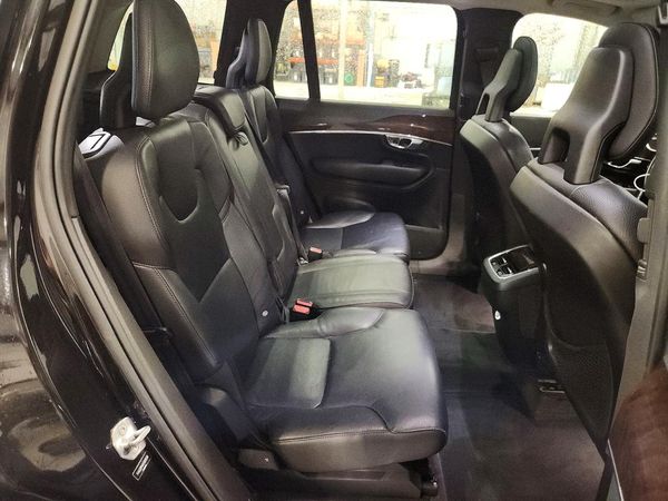 2016 VOLVO XC90 SV42 Momentum