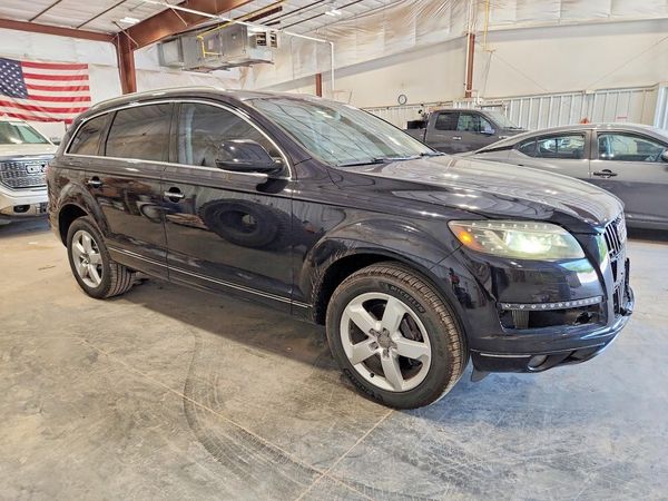2012 AUDI Q7 Premium Plus