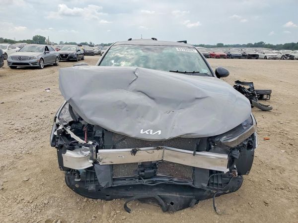 2026 KIA K5