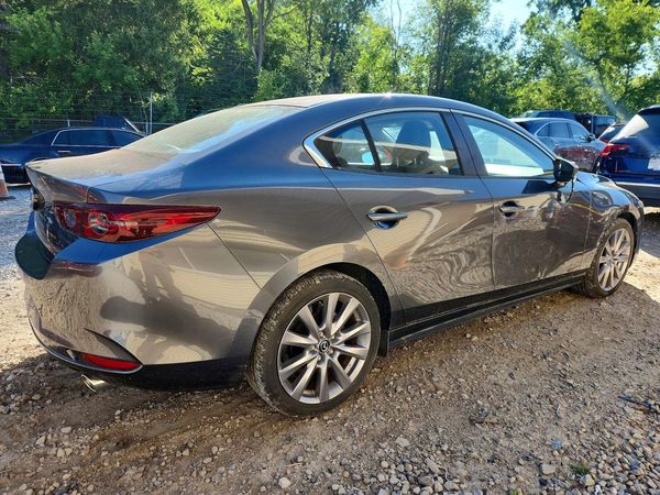 2020 MAZDA 3