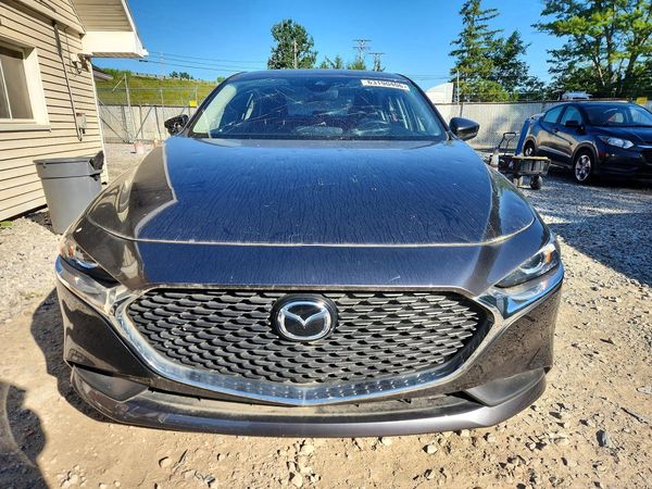 2020 MAZDA 3