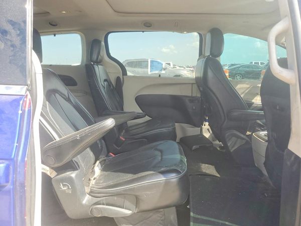 2019 CHRYSLER PACIFICA