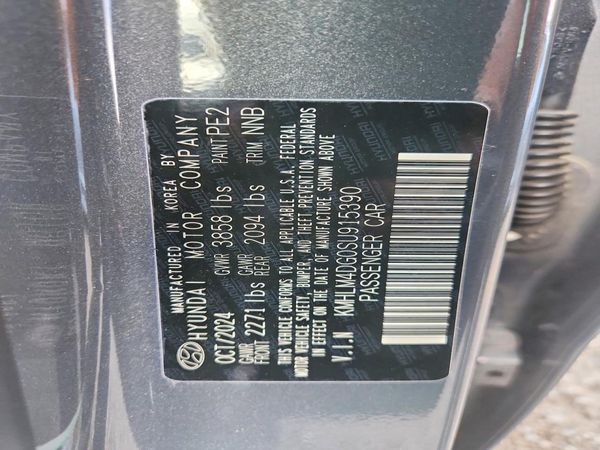 2025 HYUNDAI ELANTRA SEL Sport