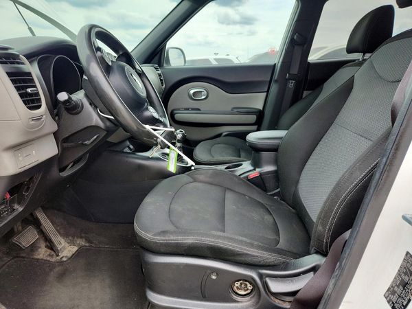 2017 KIA SOUL