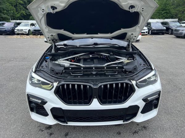 2021 BMW X6 sDrive40i