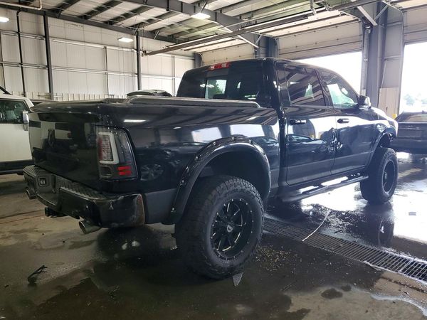2014 RAM 1500 SPORT CREW CAB 4X4