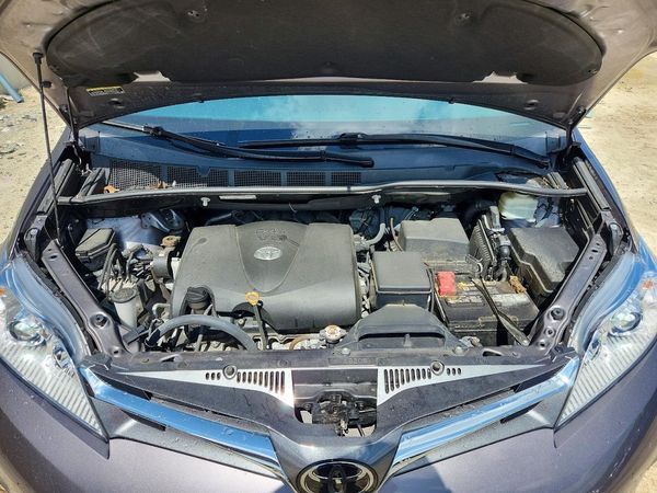 2020 TOYOTA SIENNA Q grade