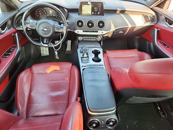 2018 KIA STINGER GT2