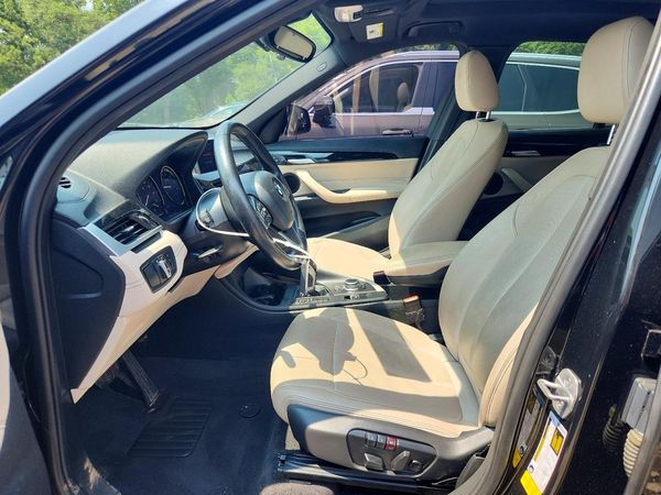 2021 BMW X1 sDrive28i