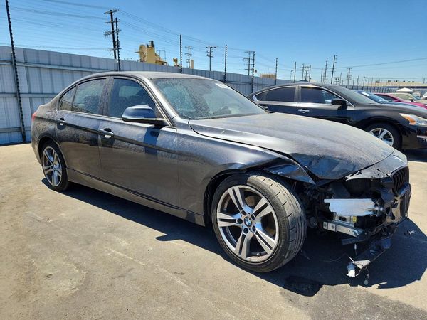 2014 BMW 320