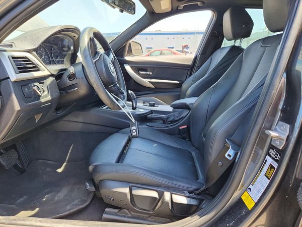 2014 BMW 320