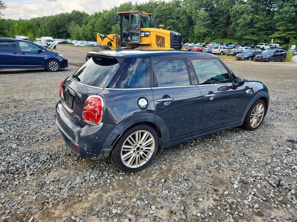 2015 MINI COOPER