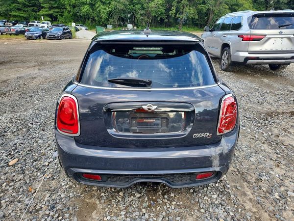 2015 MINI COOPER