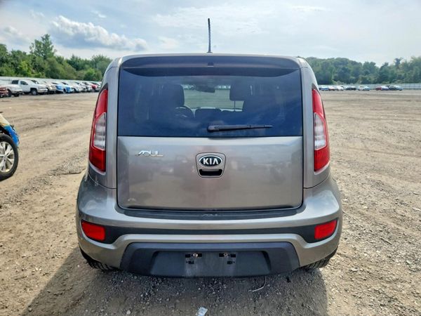 2013 KIA SOUL