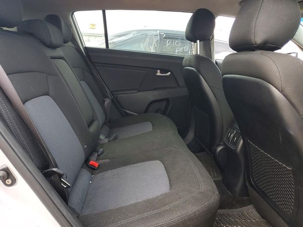 2016 KIA SPORTAGE LX w/Popular Pkg