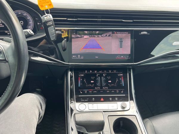 2019 AUDI Q8 S Line quattro Prestige