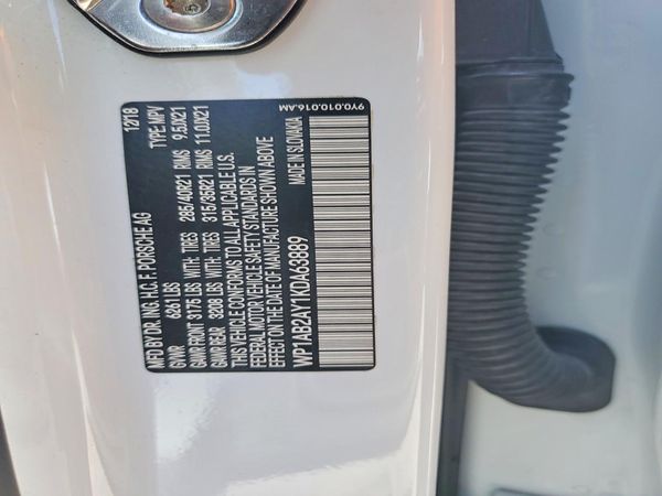 2019 PORSCHE CAYENNE S