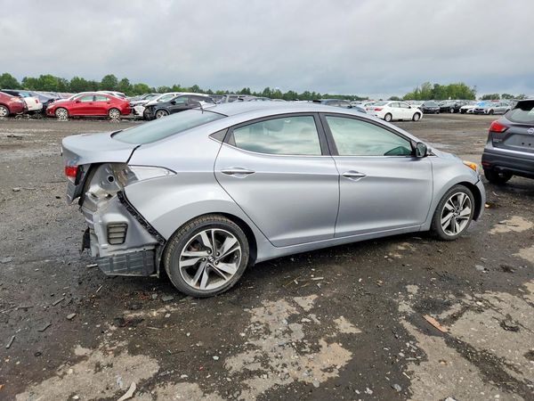 2015 HYUNDAI ELANTRA GLS(Middle)