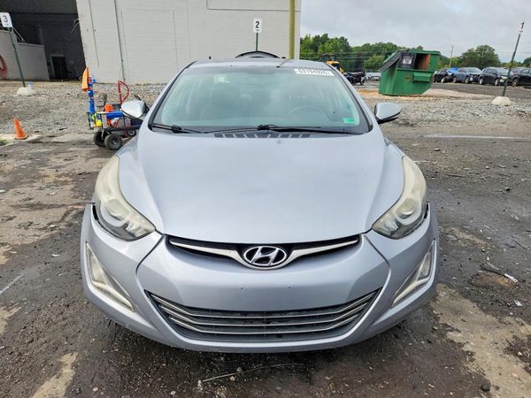 2015 HYUNDAI ELANTRA GLS(Middle)